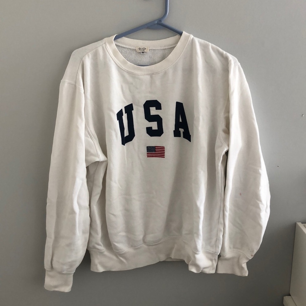 Sweatshirt